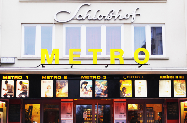 Metro Kino Außenaufnahme