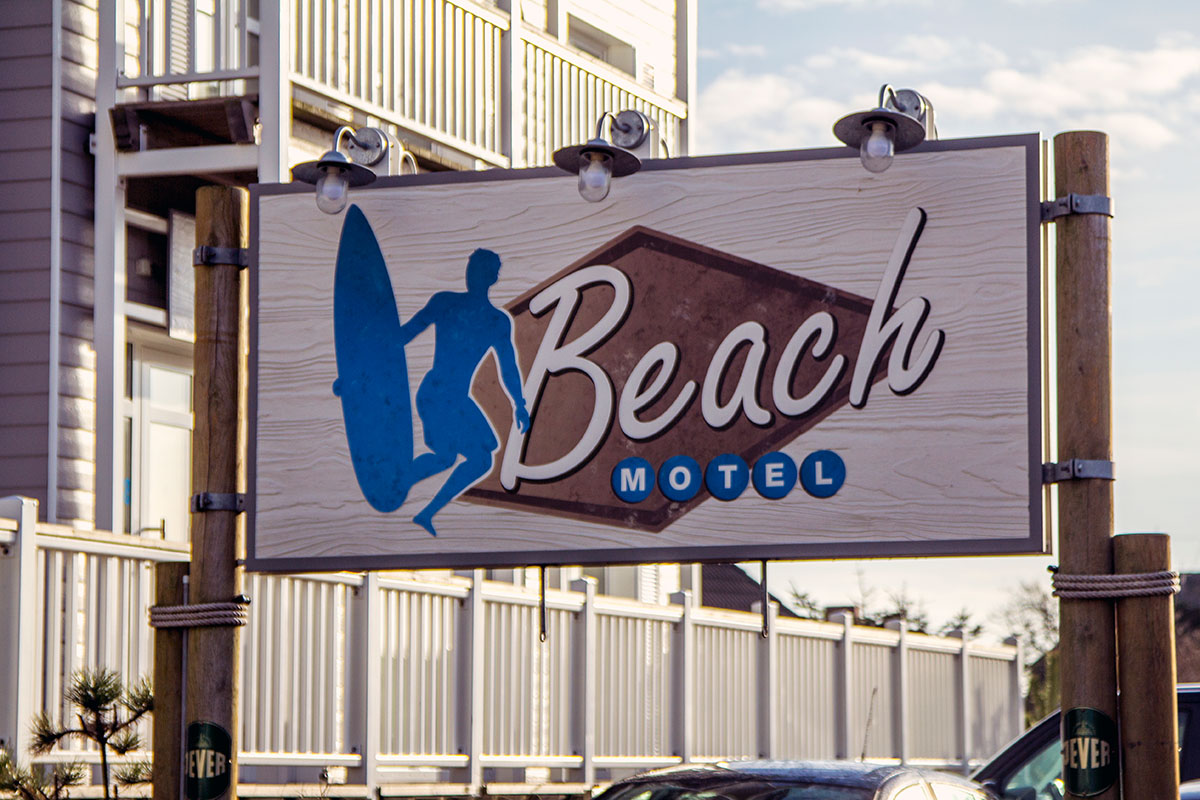 beachmotelschild