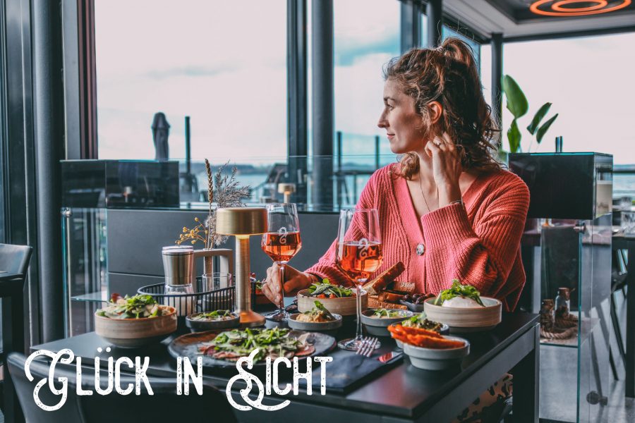 Das Restaurant Glückselig in Glücksburg bietet genussvolle Momente am Meer