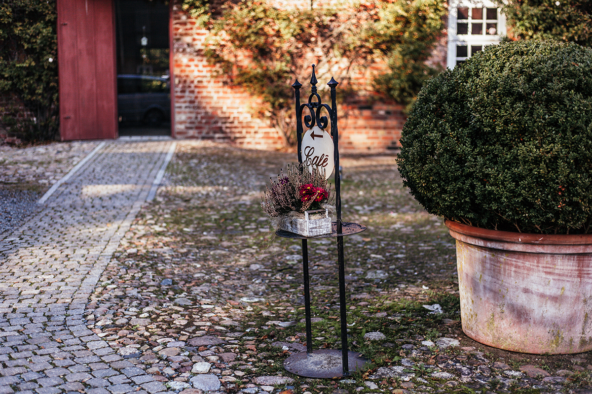 Ein Herbsttag in Husum: Entdecke viele Tipps für deinen Ausflug in die Hafenstadt! Schlosspark