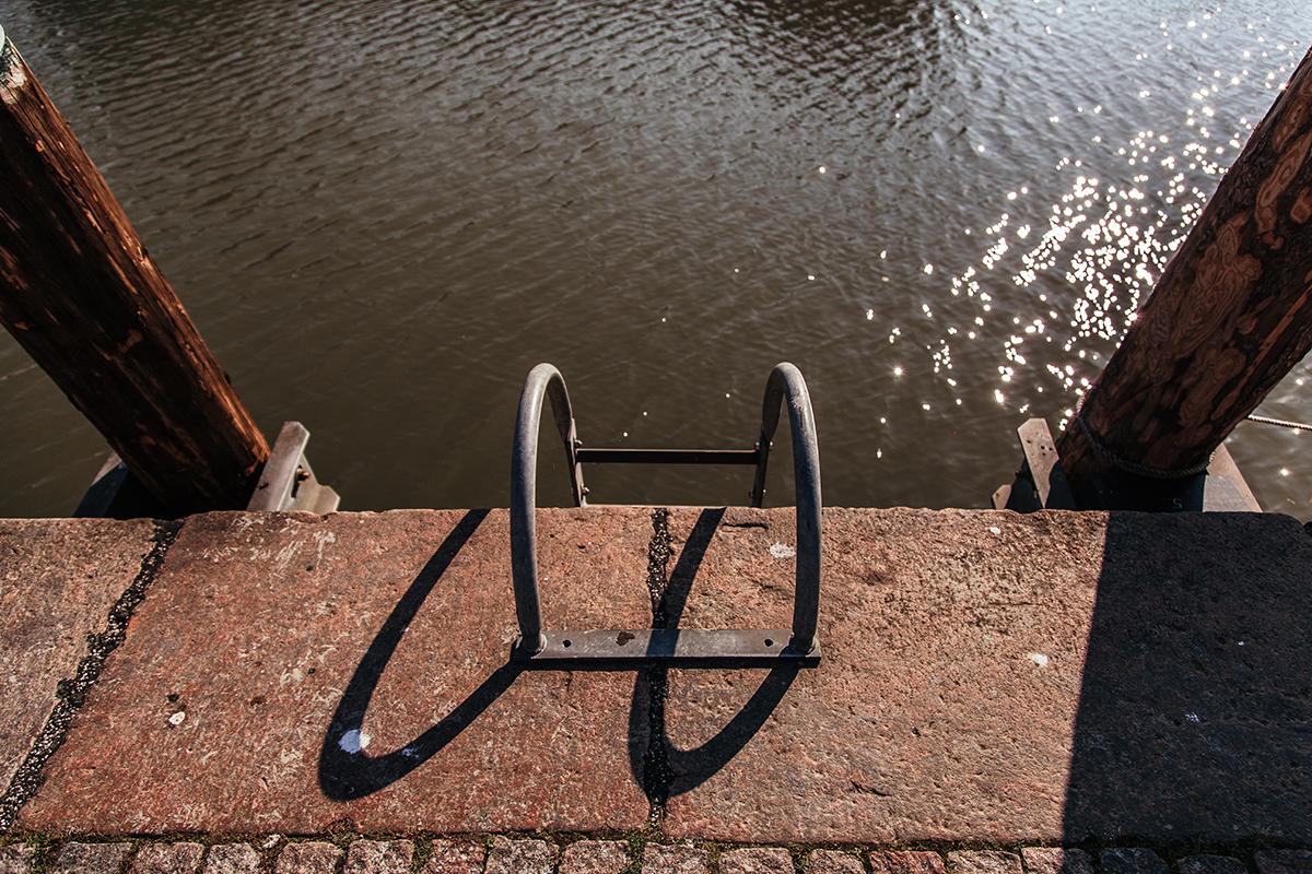 Ein Herbsttag in Husum: Entdecke viele Tipps für deinen Ausflug in die Hafenstadt! Hafenstraße