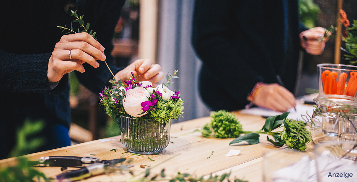 Zu Besuch beim Floristik-Workshop bei 2fach in Kiel: Lerne das Blumenstecken