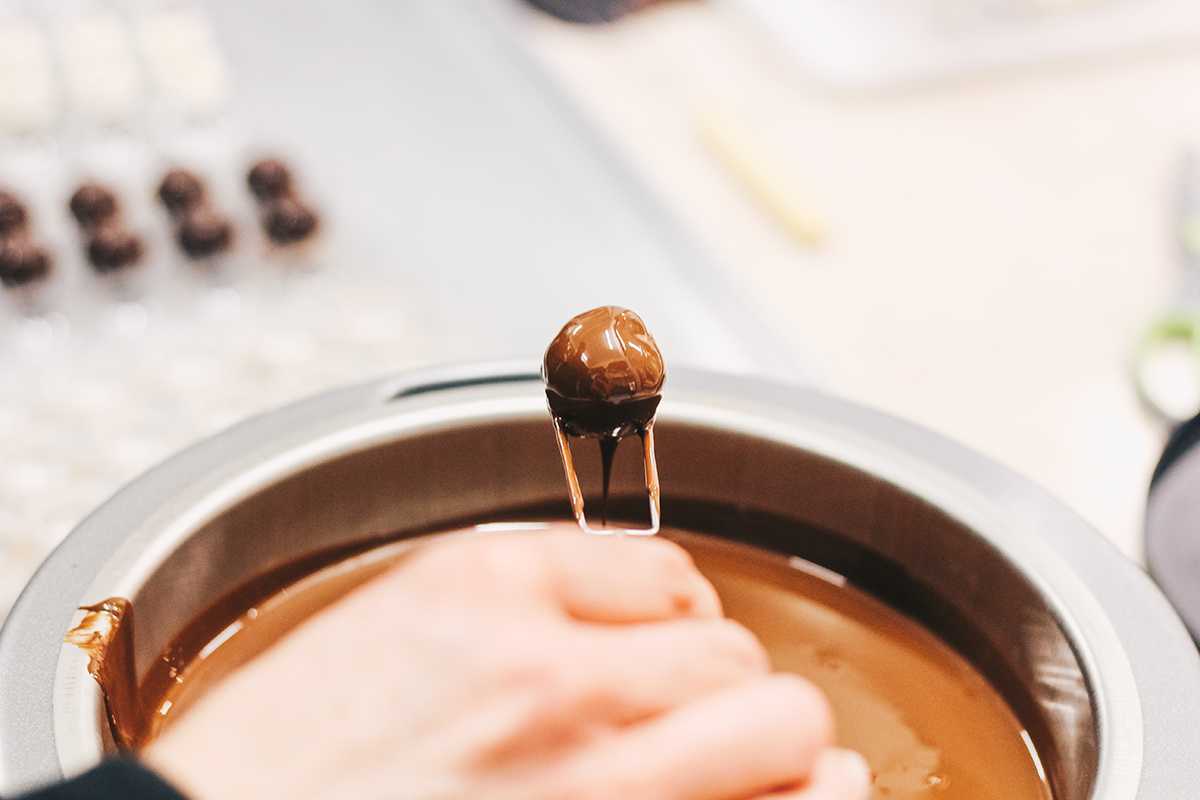 Ich habe an einem Pralinenworkshop bei 2fach – Patisserie & Floristik teilgenommen