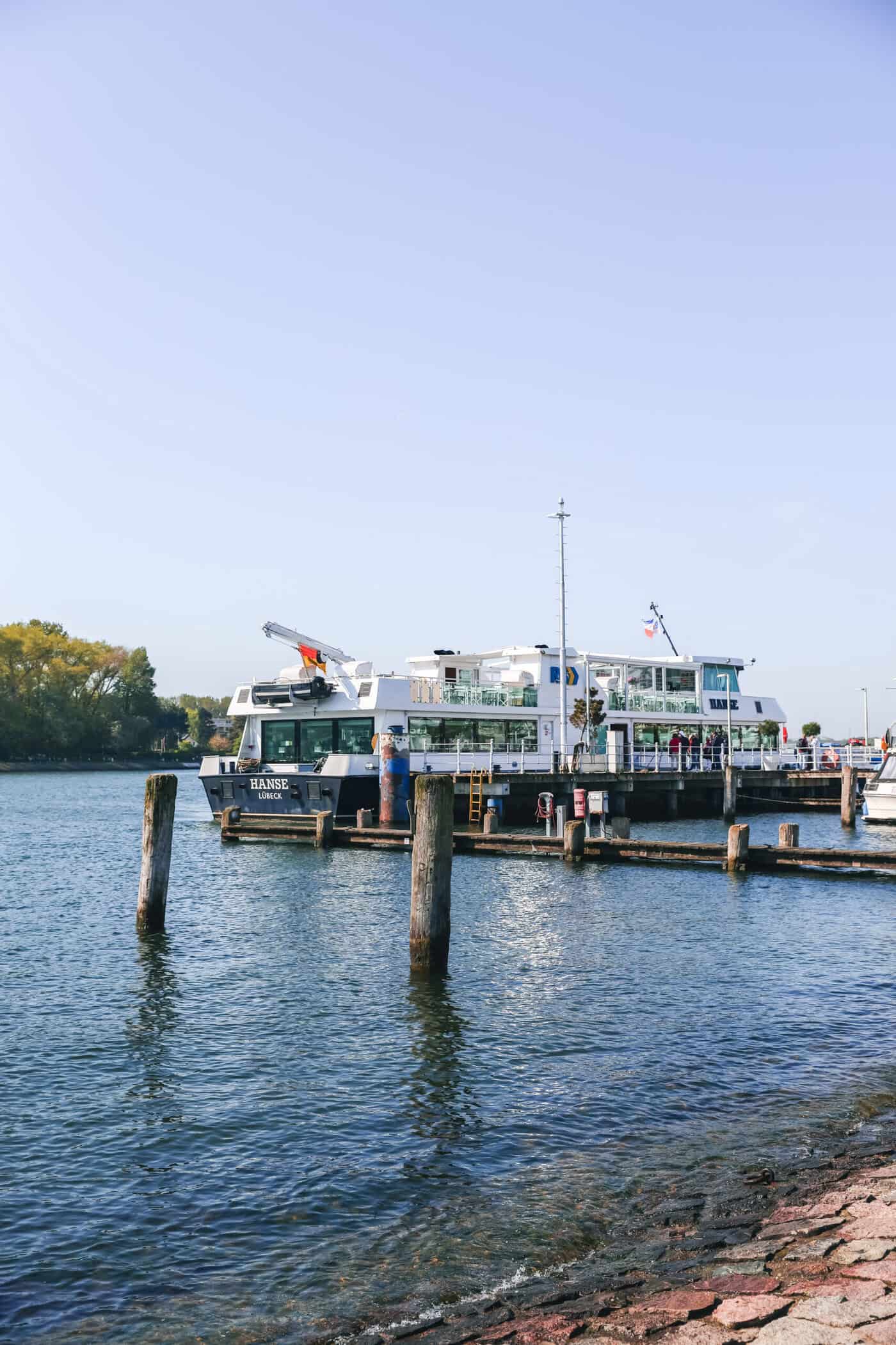 Das Hanseschiff im Travemünder Hafen