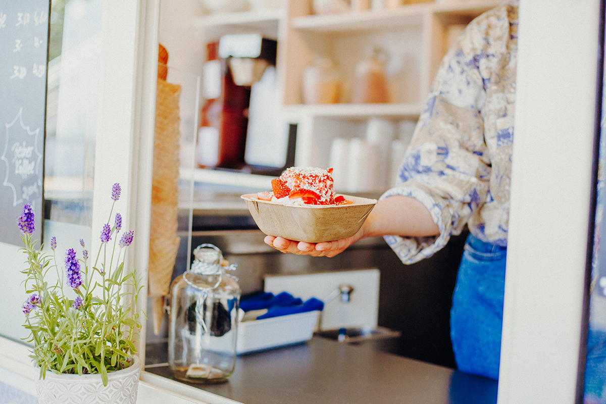 Neu an der Kiellinie: Die Eisbar von der Nordischen Eismanufaktur