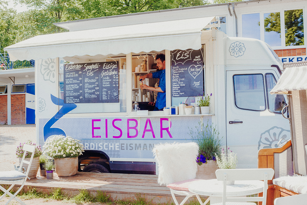 Neu an der Kiellinie: Die Eisbar von der Nordischen Eismanufaktur