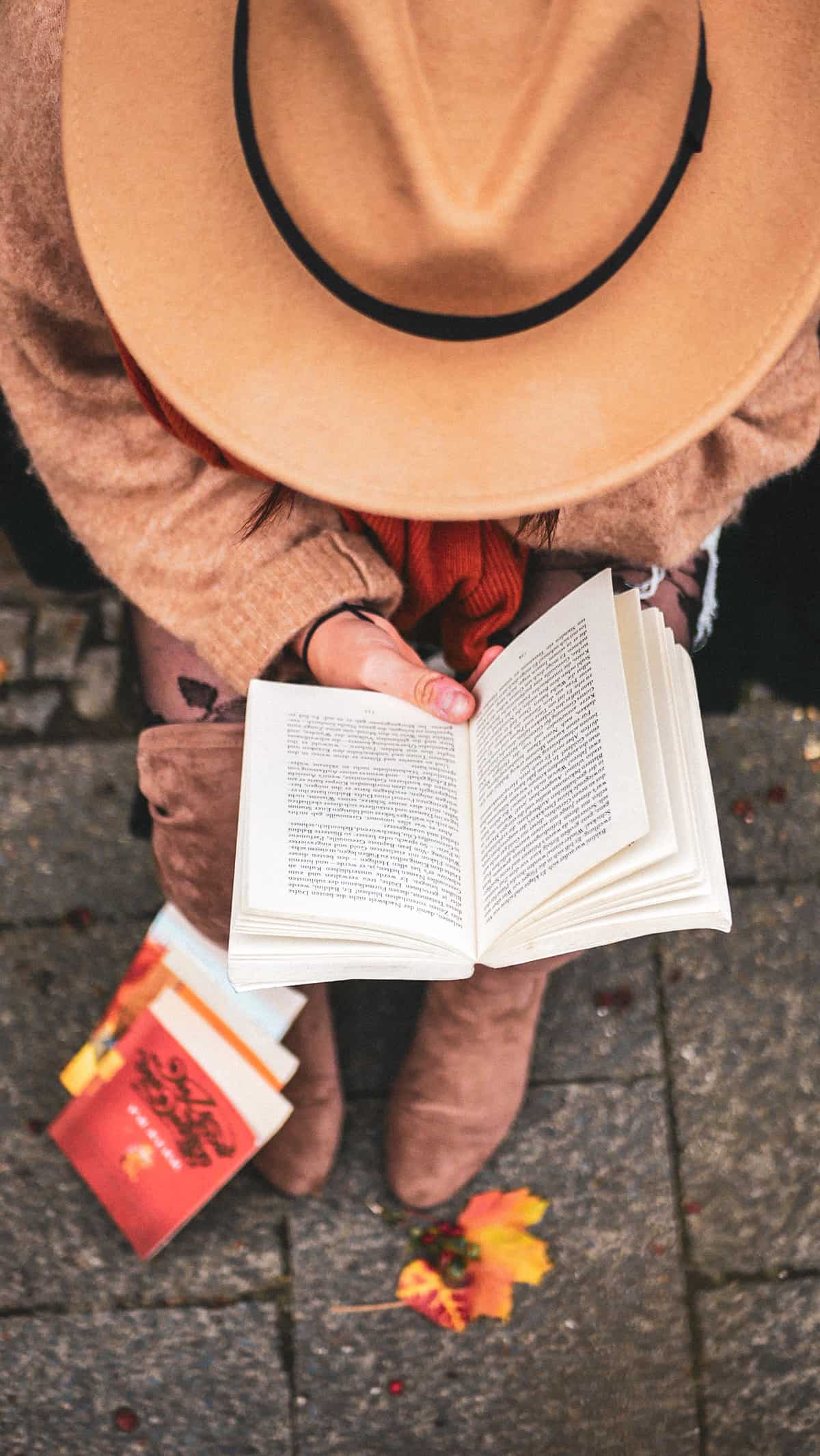 Buch lesen Herbst