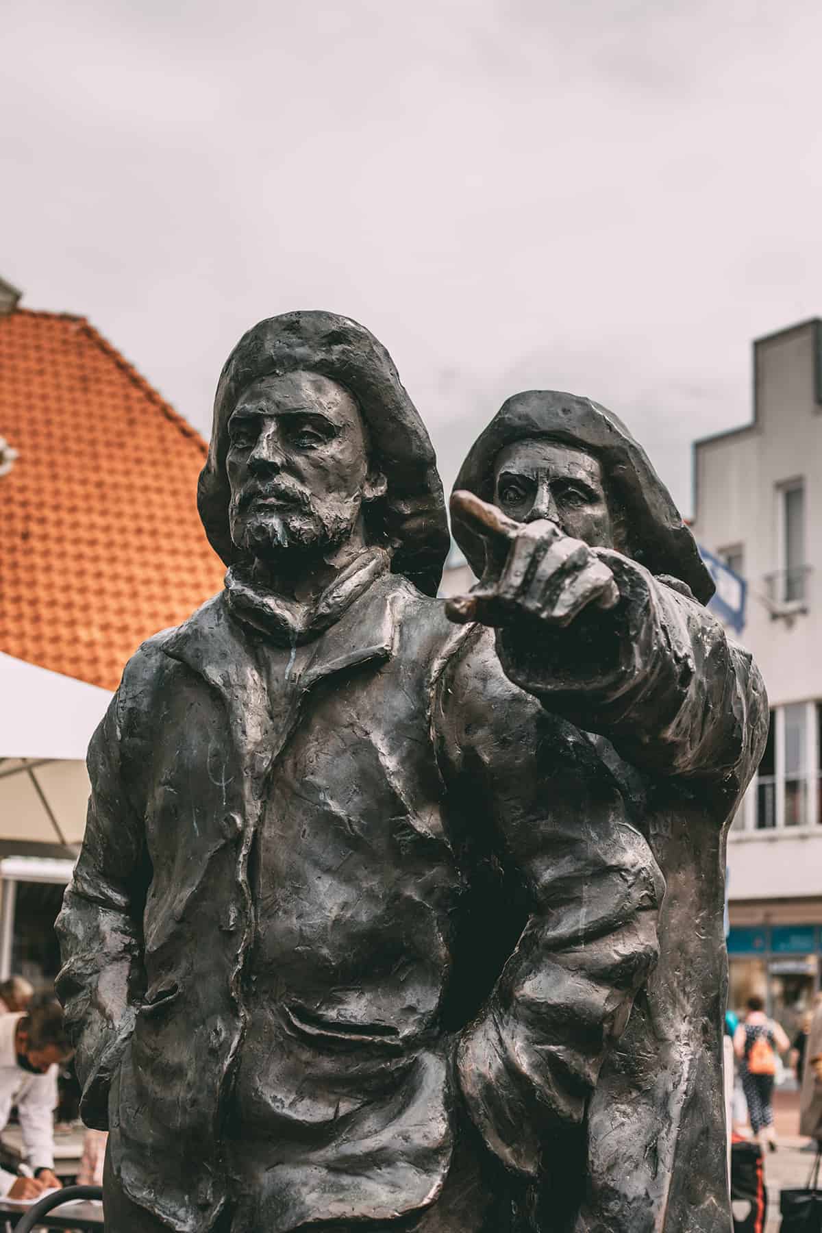 Statue auf dem Marktplatz in Neustadt