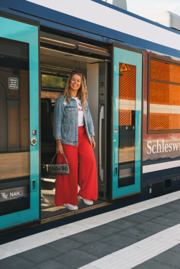 Anreise mit der Deutschen Bahn für eine Tagestour nach Neustadt