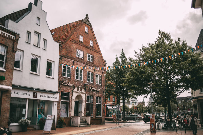 Gleis & Meer 10 InsiderTipps für einen Tag in Itzehoe Förde Fräulein