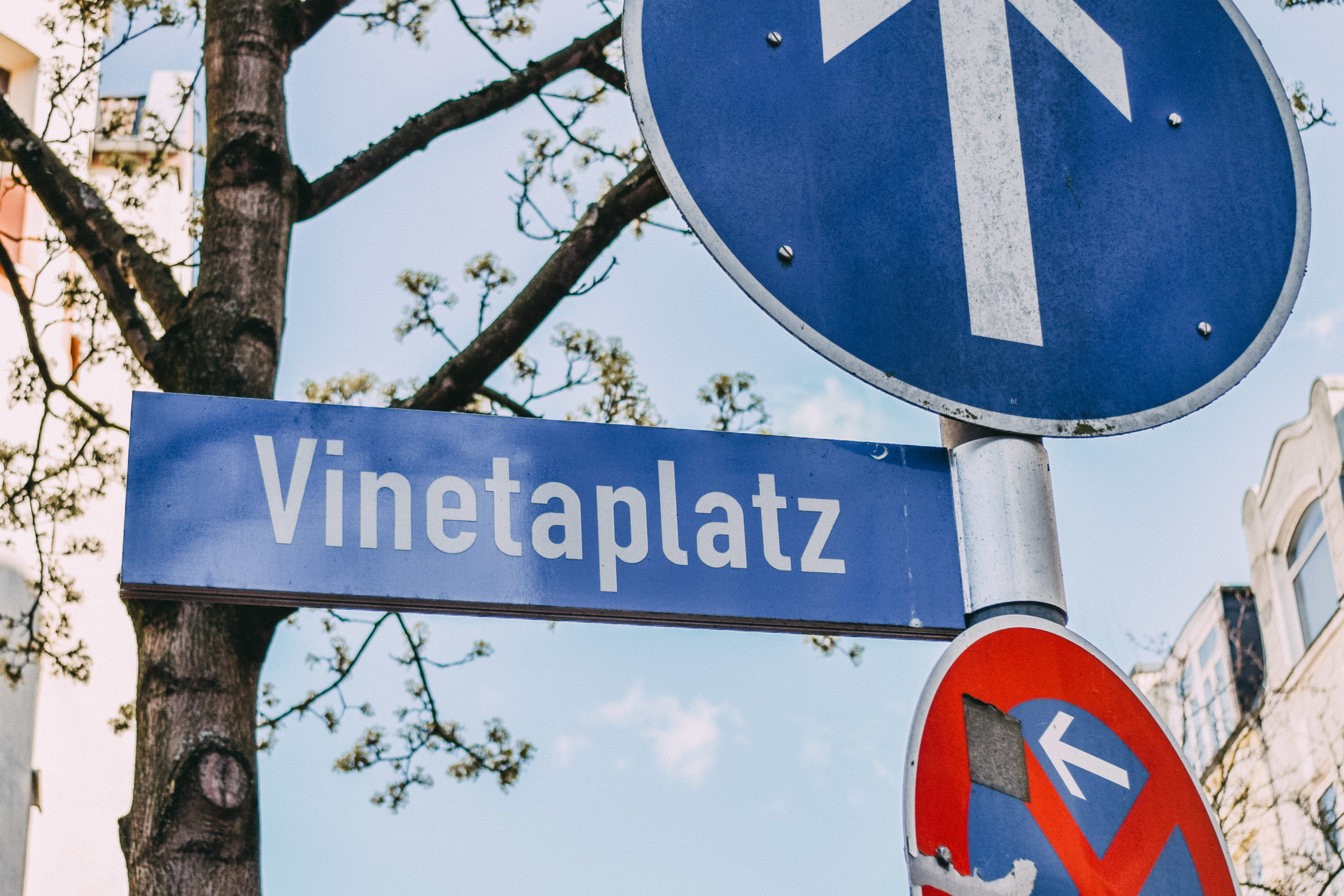 Straßenschild Vinetaplatz