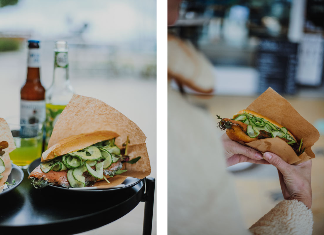 So lecker! Das Räucherlachsfischbrötchen beim Ankerplatz