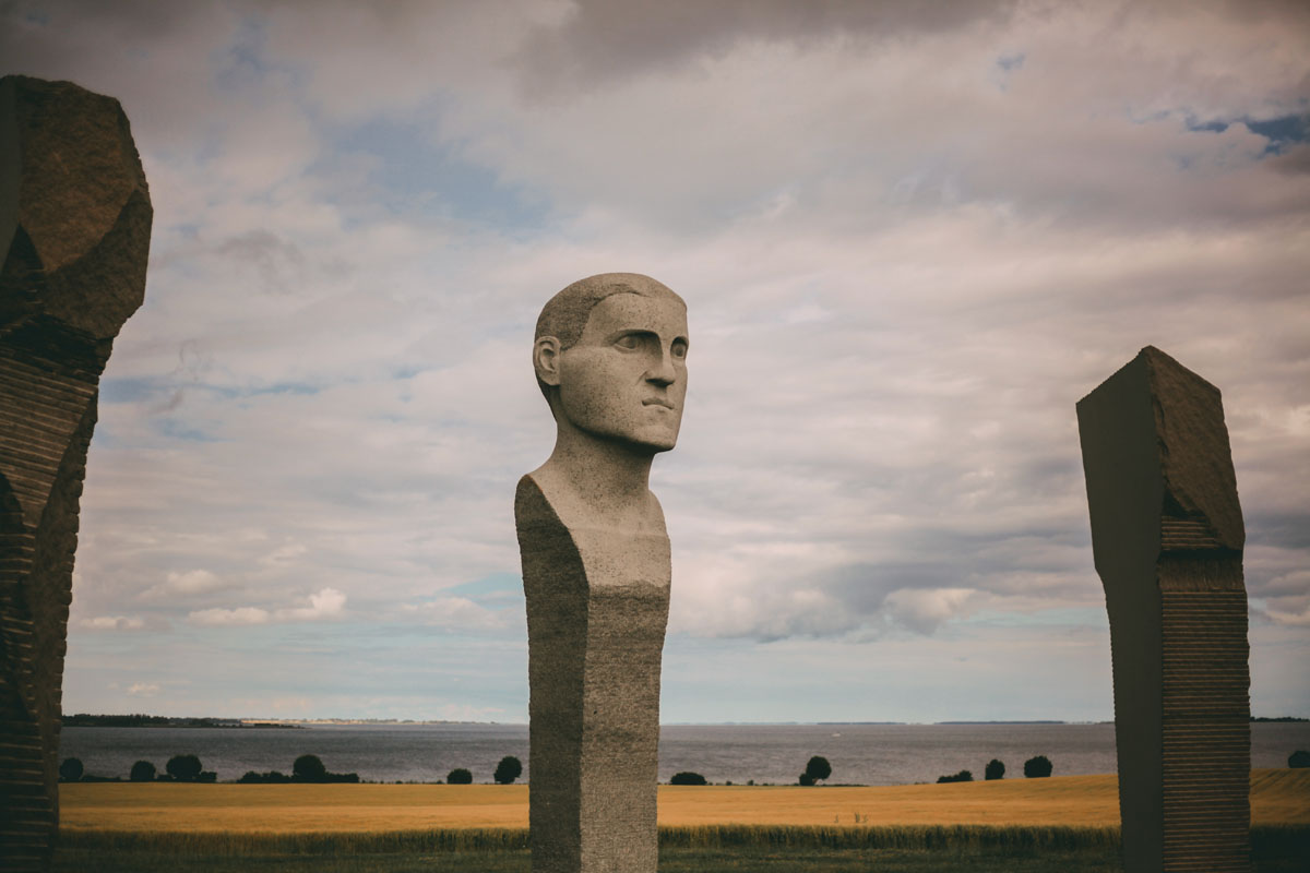 Steinfiguren der Dodekalitten auf Lolland