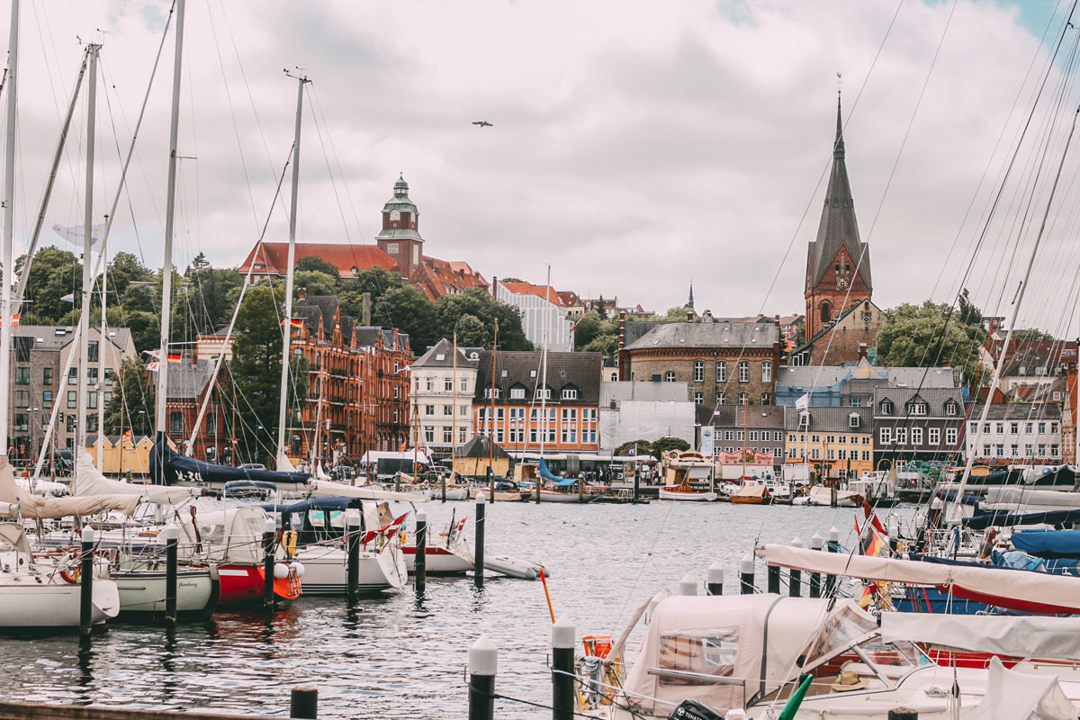 Blick auf Flensburgs Hafenpanorama
