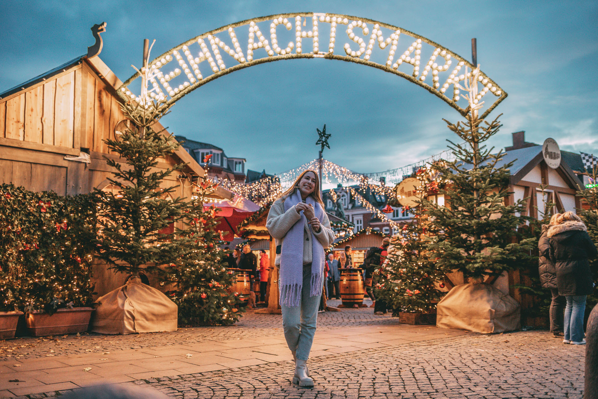 Weihnachtsmarkt in Husum Leuchtschild