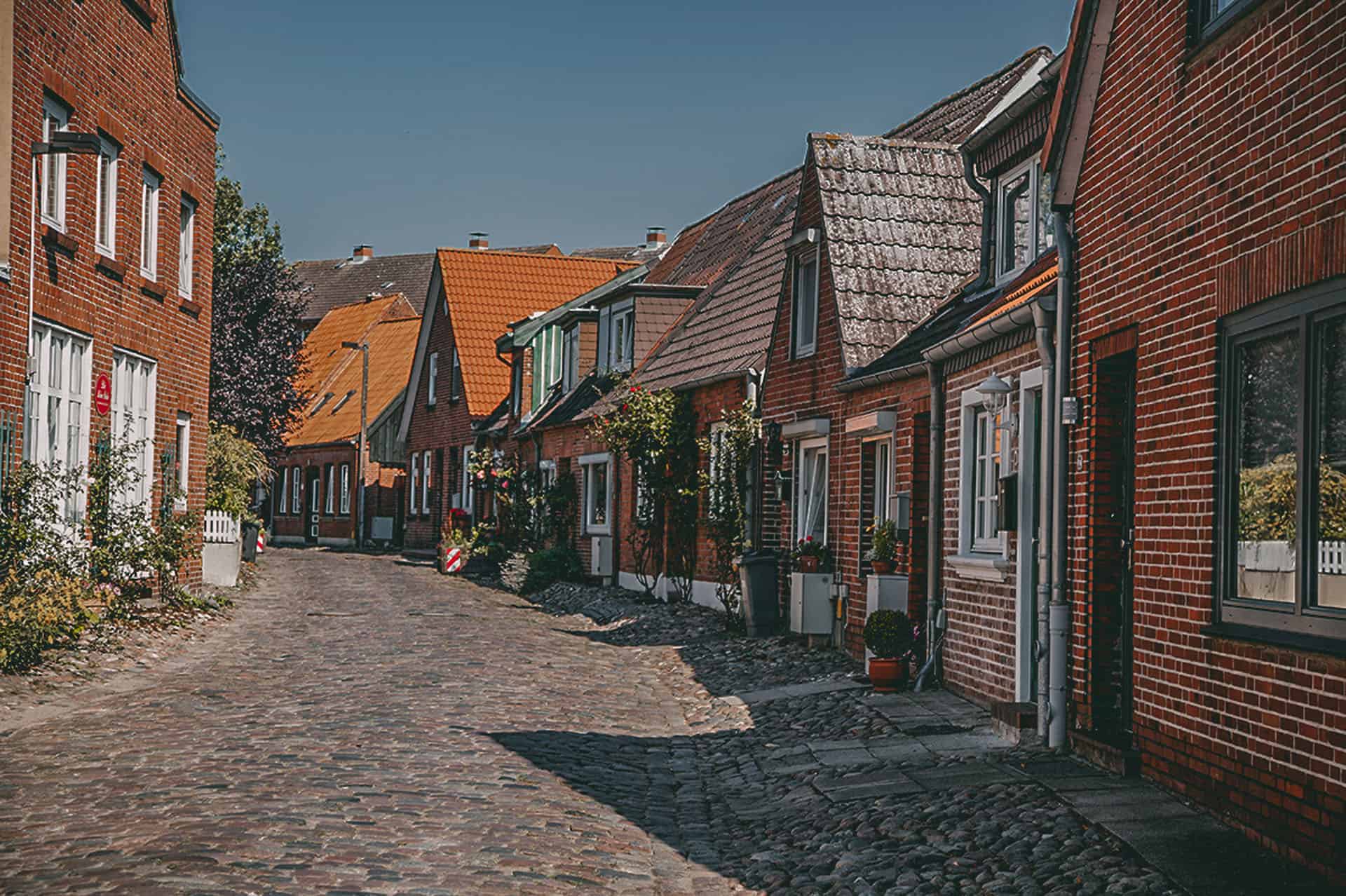 Gasse in Burg auf Fehmarn