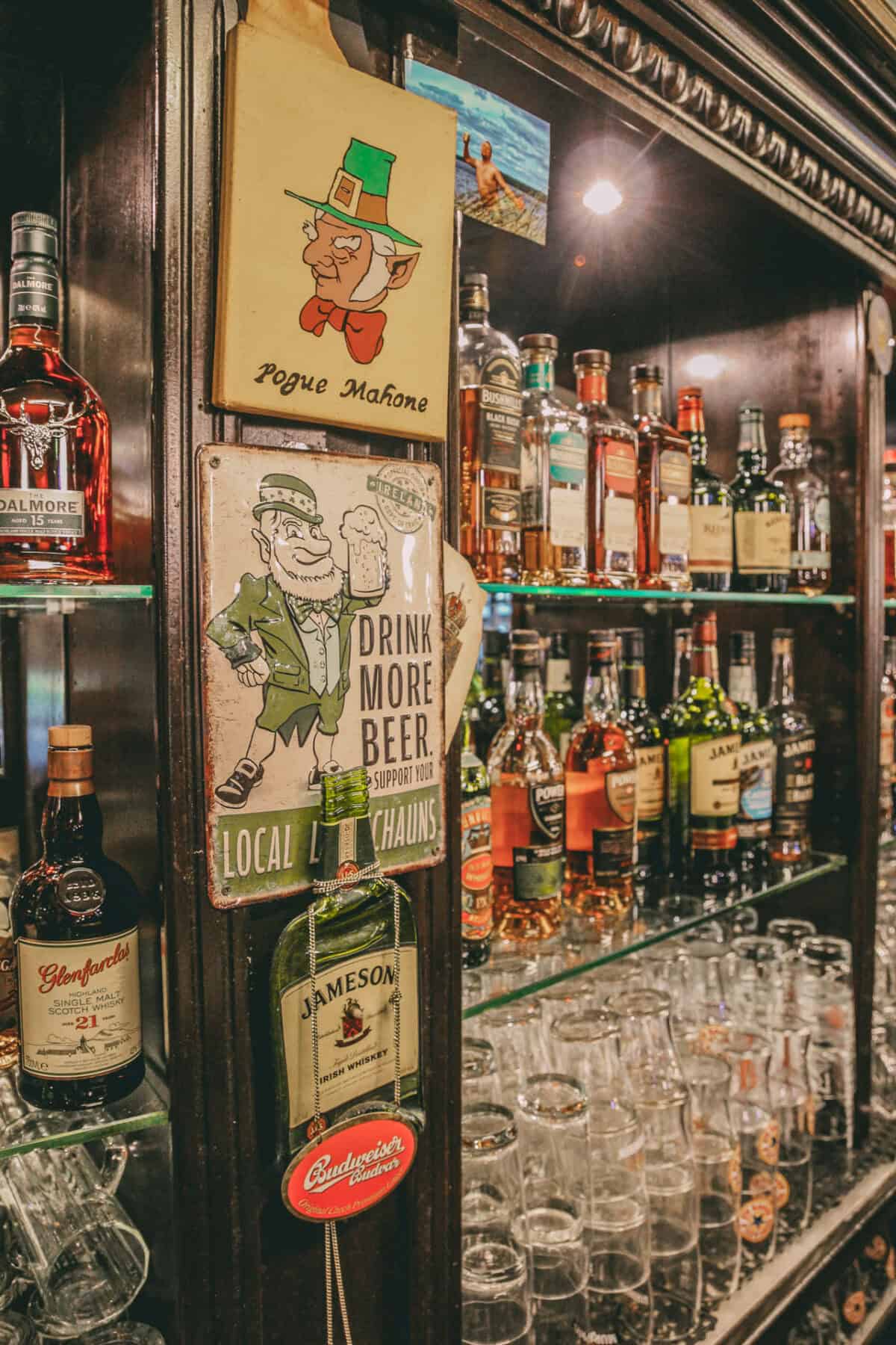 Pogue Mahone Irish Pub Bergstraße Kiel Ausgehtipp: Wohnzimmerfeeling im Pogue Mahone Irish Pub Kiel - Förde