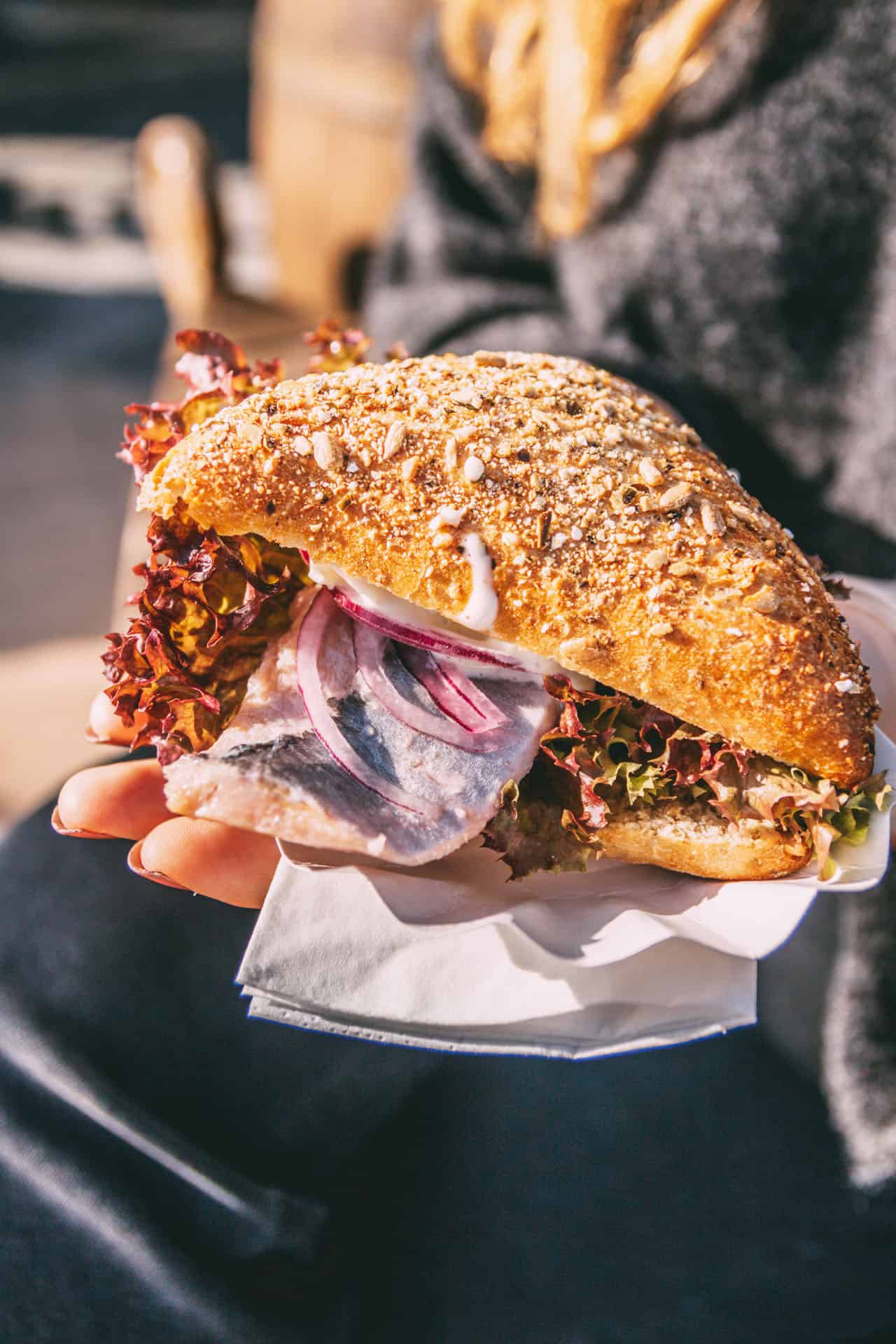Ein Fischbrötchen