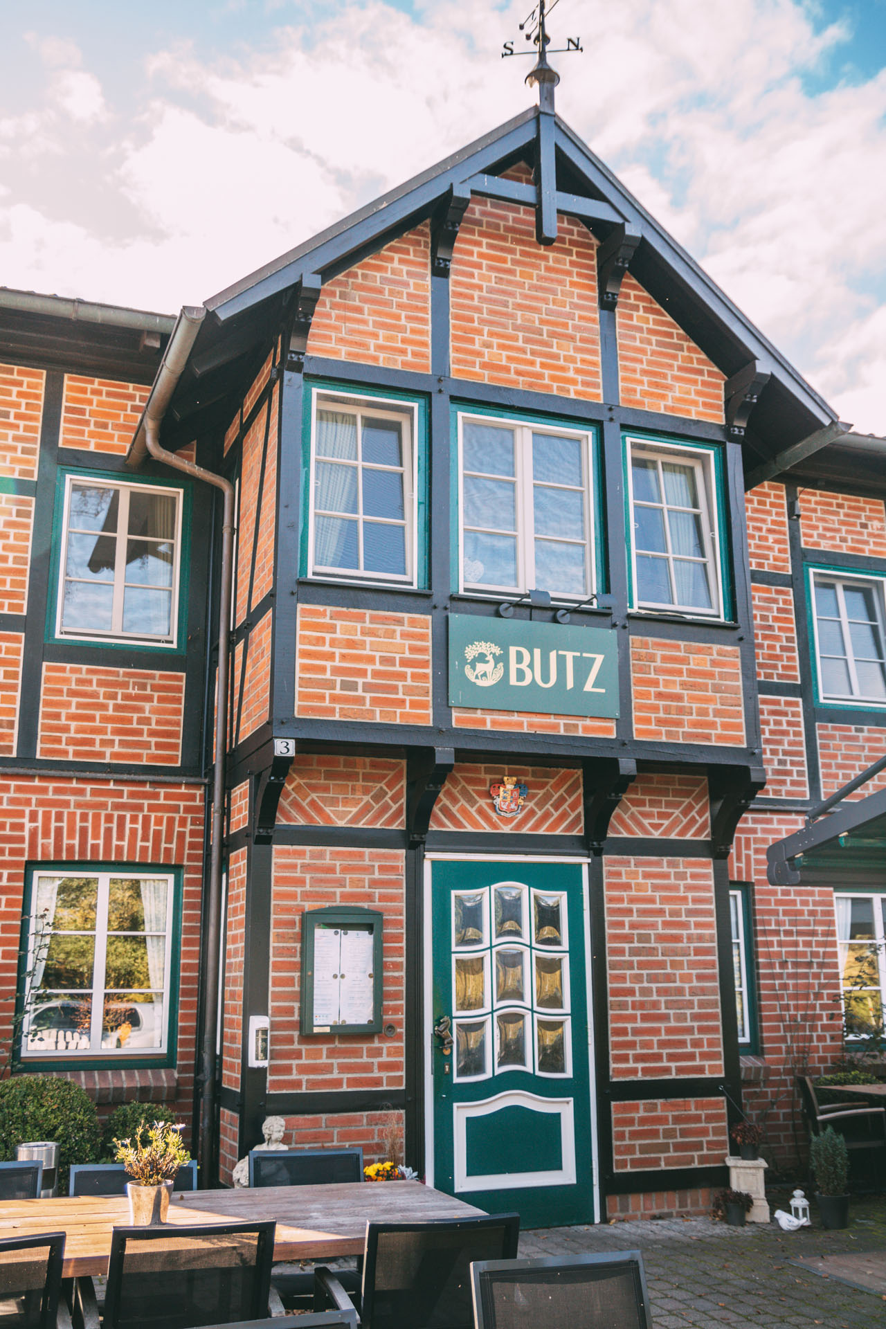 Außenansicht Restaurant BUTZ in Scharbeutz