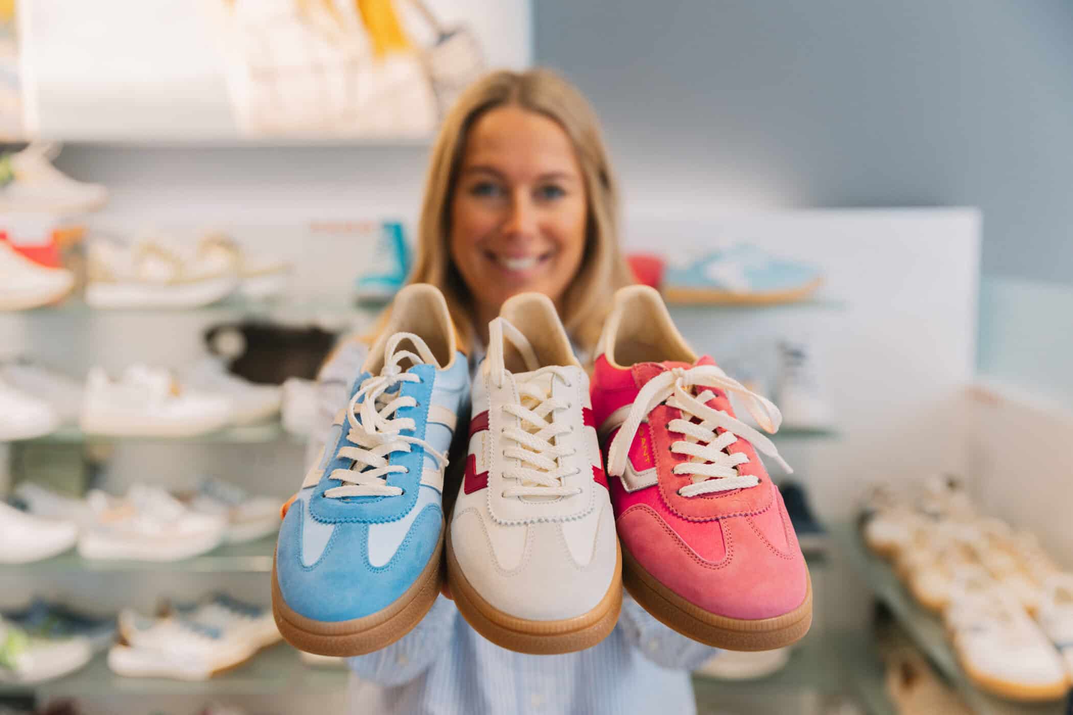 Bunte Auswahl an Retro-Sneakern bei Krohn Schuhe