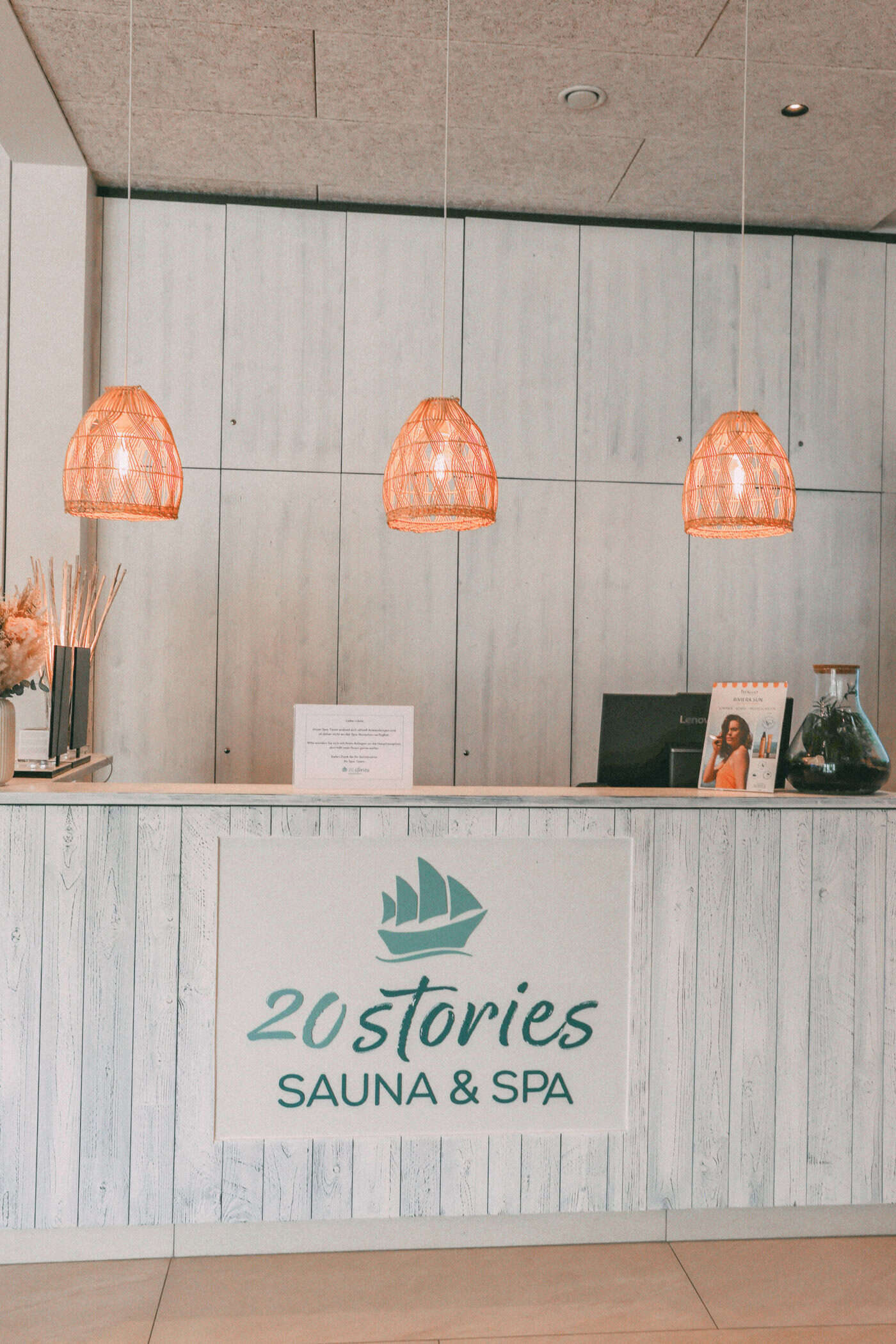 20 stories Sauna & Spa