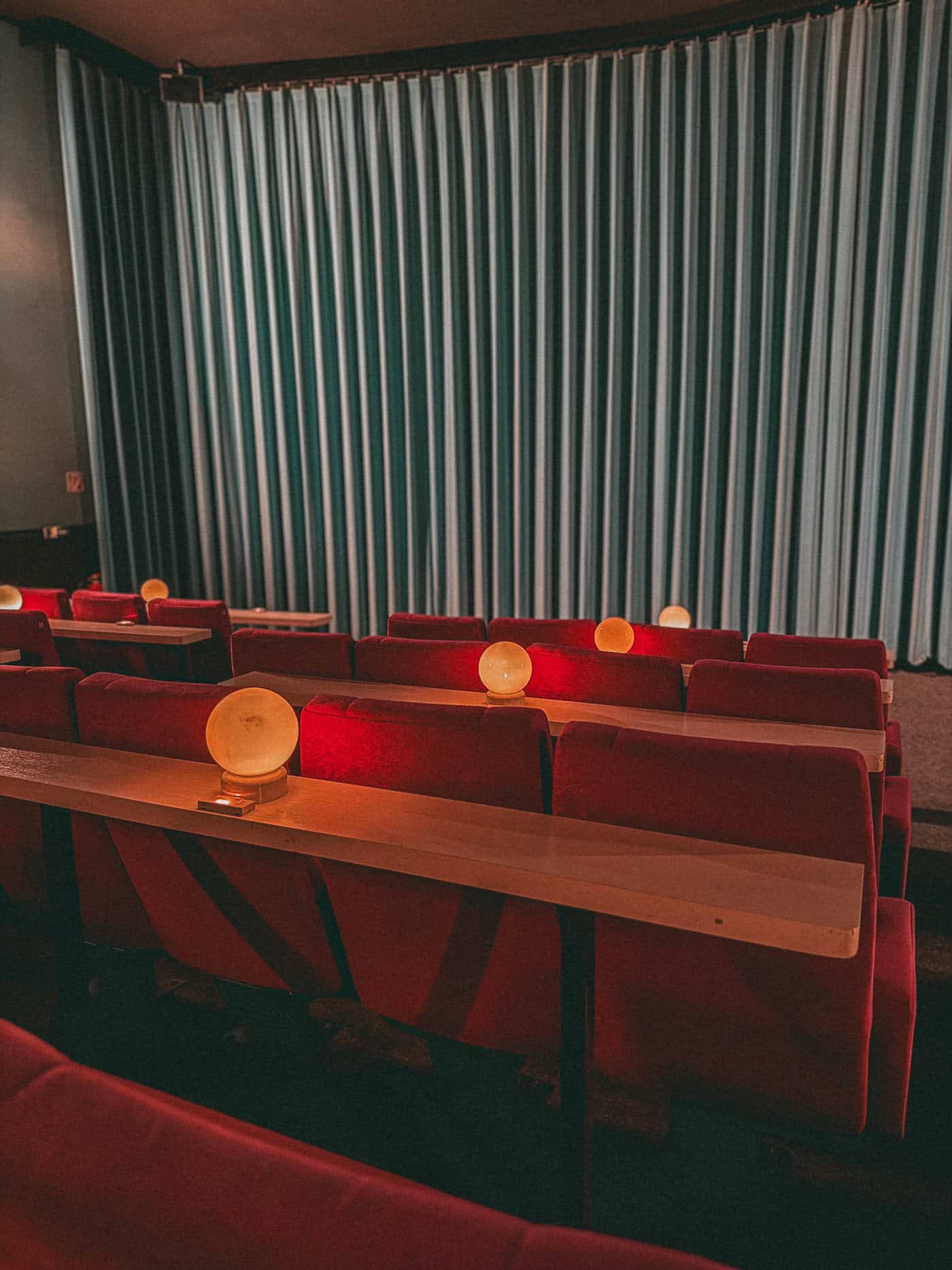 gemütlicher Saal Kino Center Husum