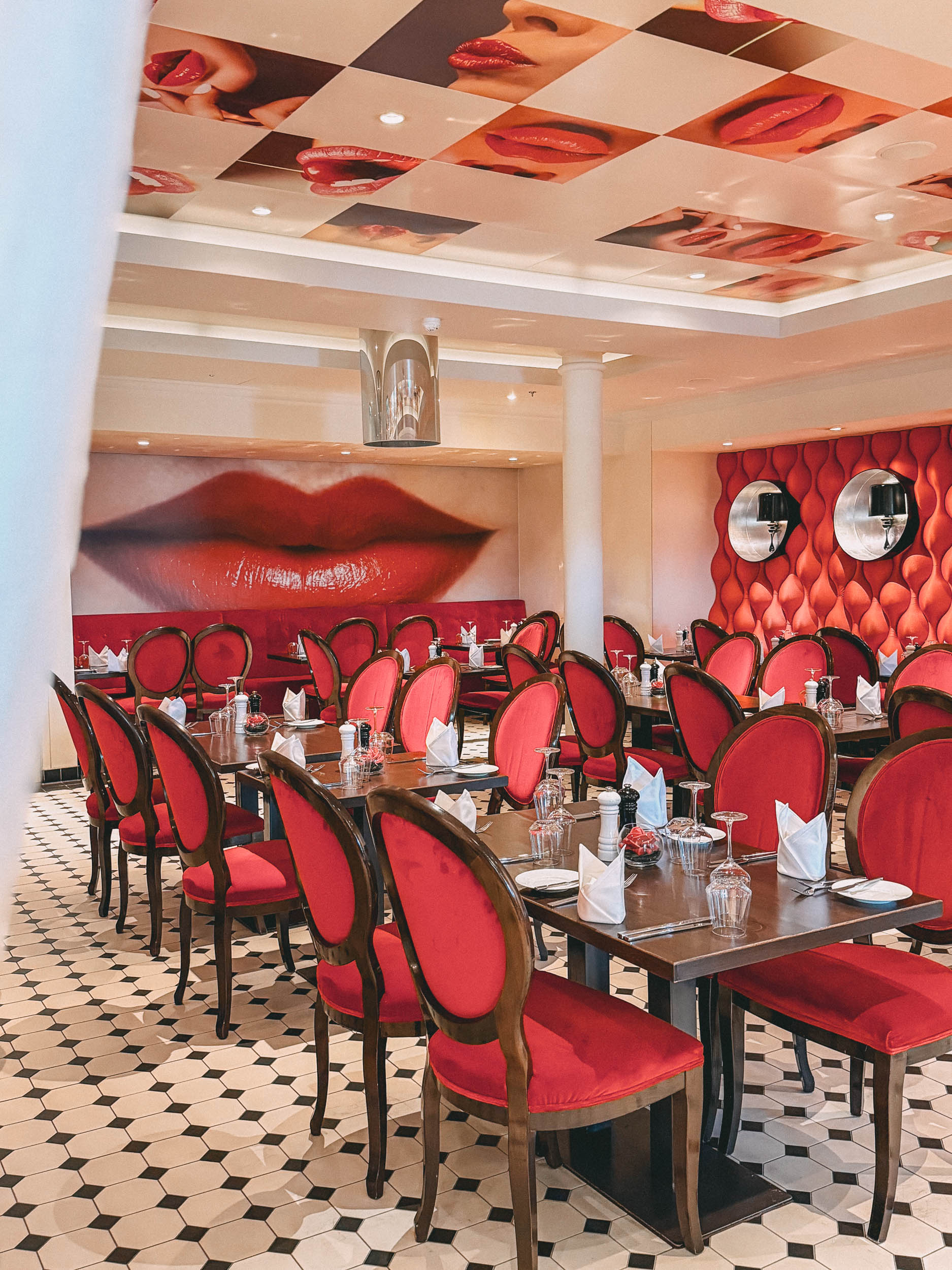 Restaurant French Kiss