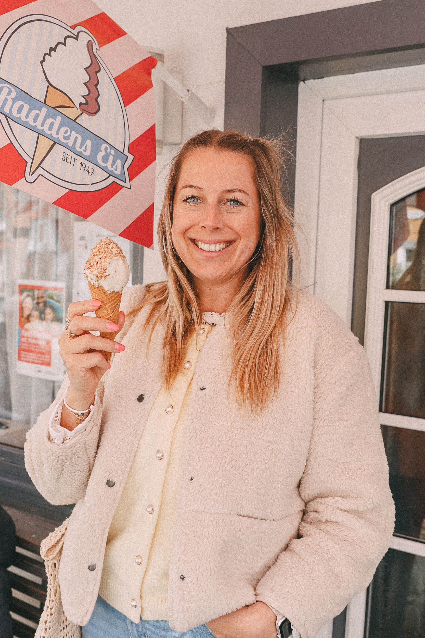 Eis essen bei Raddens auf Fehmarn